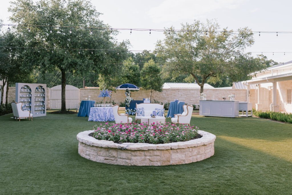 Joanna Booth Weddings captures the lawn area decorated for a style shoot at Briscoe Manor in Richmond, Texas